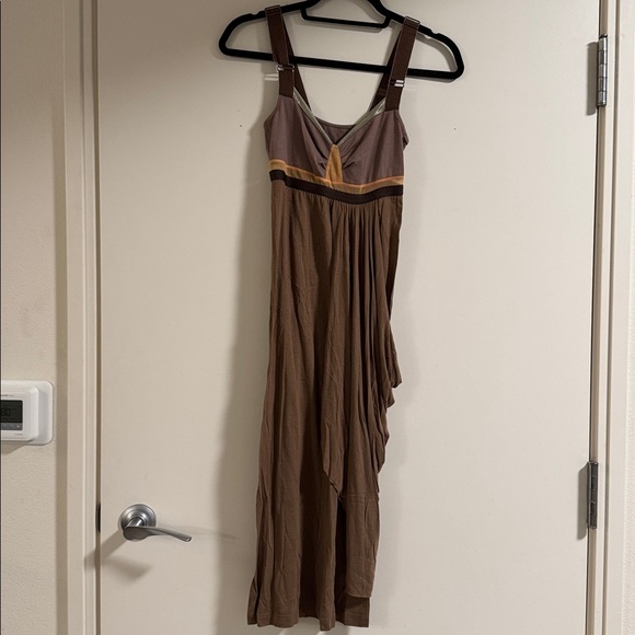 VPL Dresses & Skirts - VPL BROWN TIDAL JERSEY DRESS